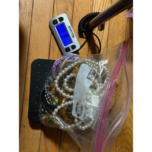 Wearable Mystery Jewelry Bag Pearls Bracelets Necklaces Mixed Lot